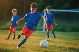 门兴以压倒,性优势击败,奥格斯堡,MG,MG入口,MG官网,MG官方入口,MG官方网址